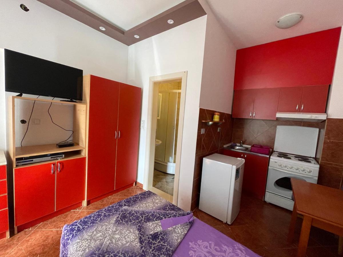 Apartments Zevs Budva Zewnętrze zdjęcie