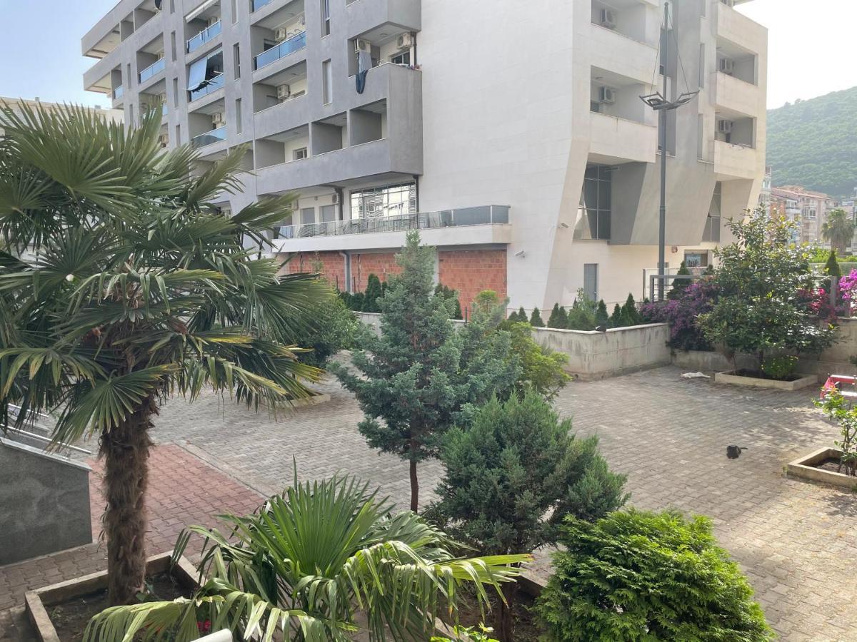 Apartments Zevs Budva Zewnętrze zdjęcie