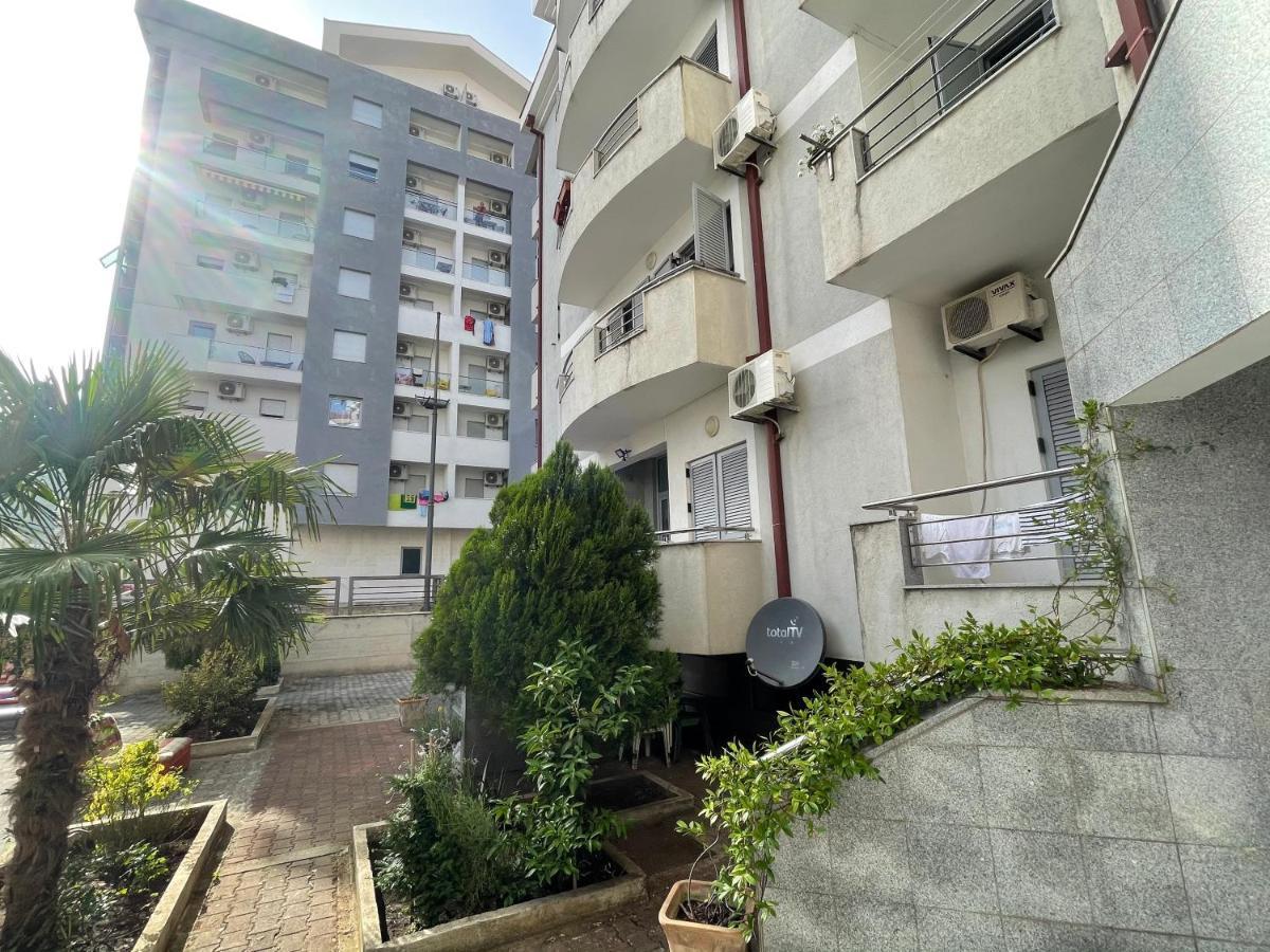 Apartments Zevs Budva Zewnętrze zdjęcie